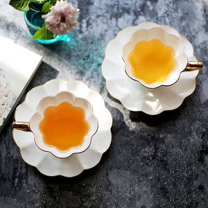 White Lily Cup