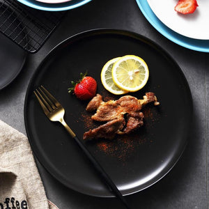 Minimalist  Plates