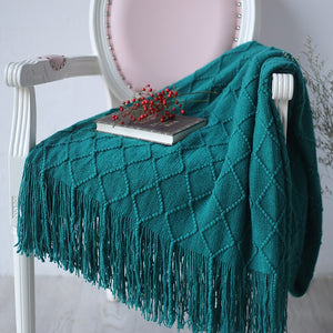 Amelí Solid Throw Blanket