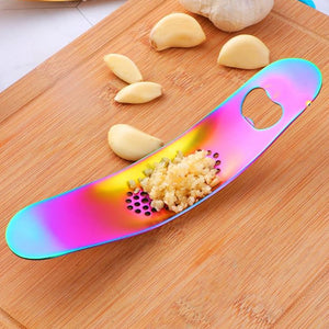 Daisy Garlic Press Crusher